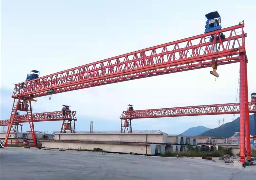 ME高速公路提梁機(jī)是什么？它在高速公路建設(shè)中的具體作用是什么？